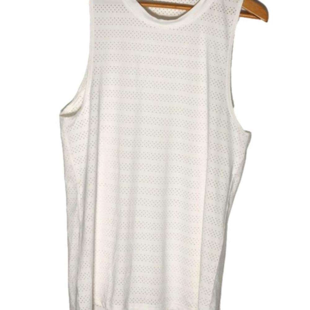111. ZYIA White Chill Tank sz L NWOT